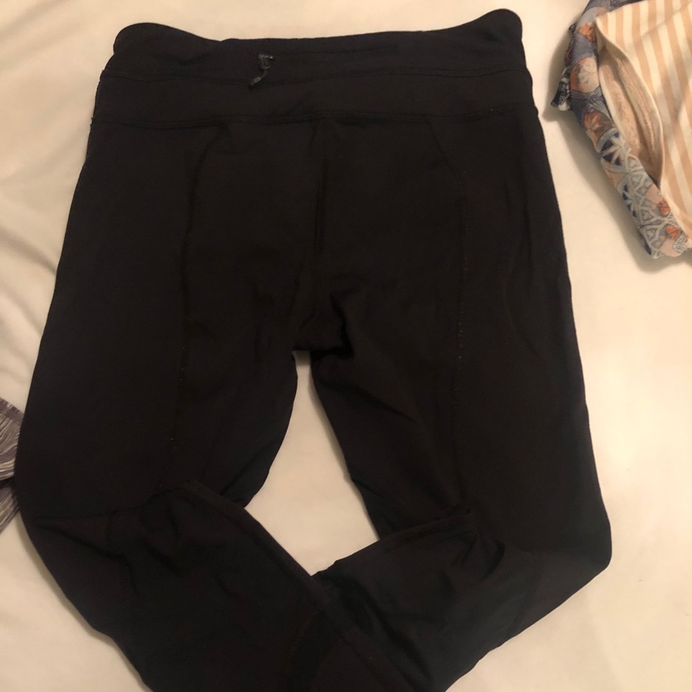 Lululemon crops